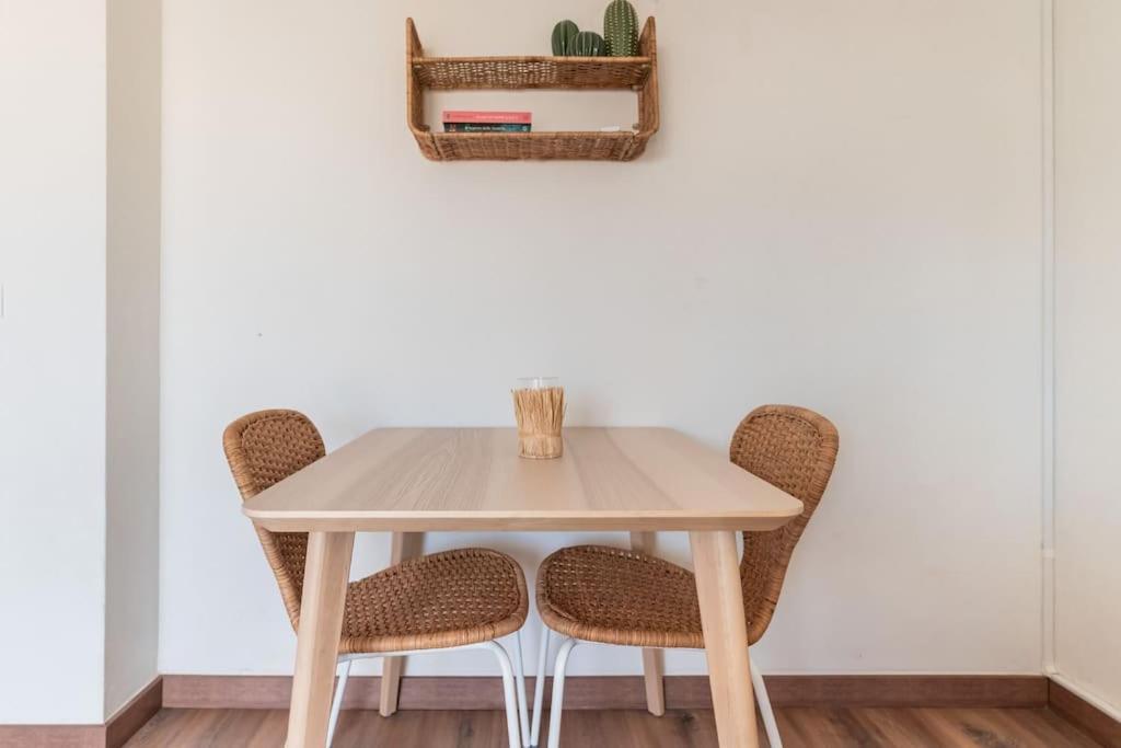 Urban Charm Rooftop Apartment With Vista Malaga Exterior photo