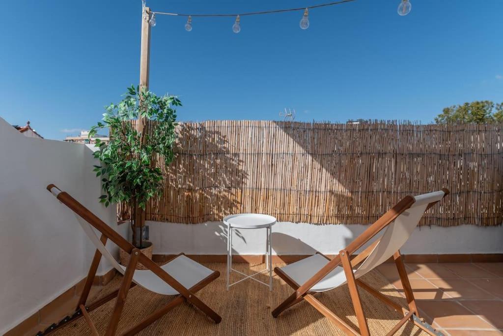 Urban Charm Rooftop Apartment With Vista Malaga Exterior photo