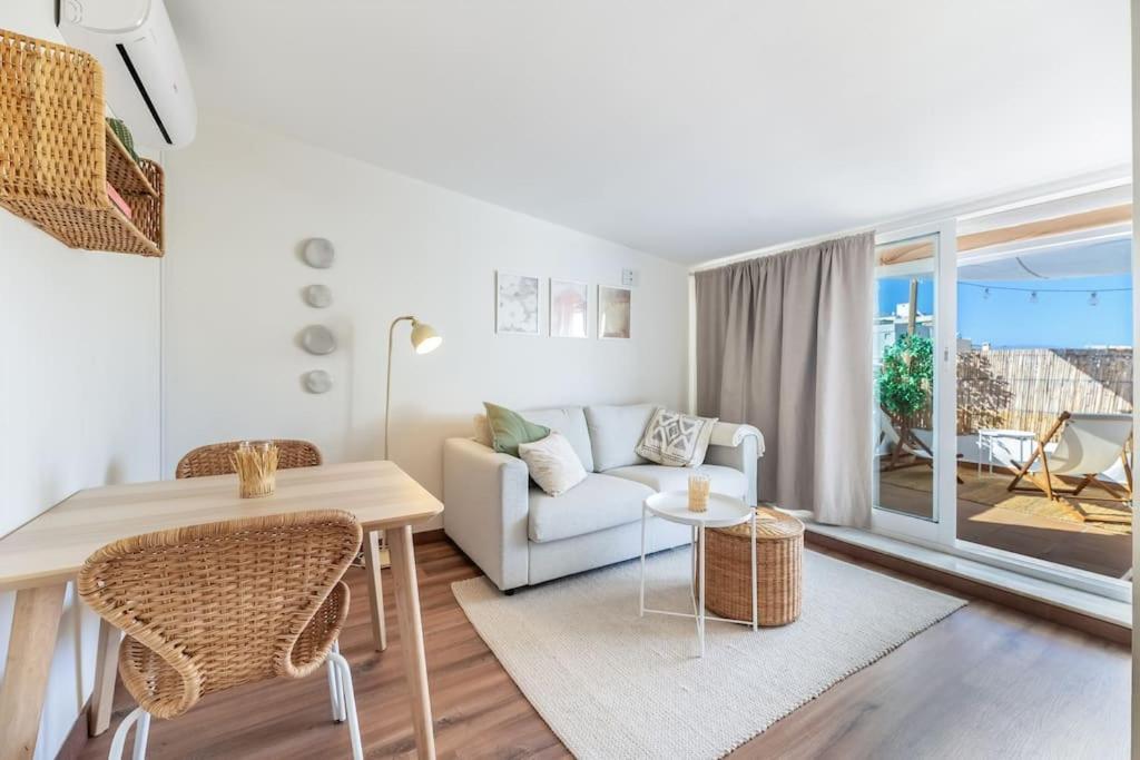 Urban Charm Rooftop Apartment With Vista Malaga Exterior photo